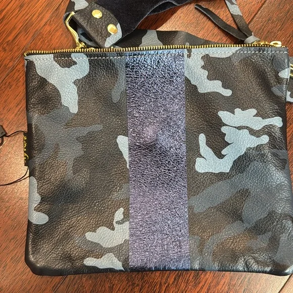 Zina Kao Taylor Crossbody Bag - Picture 3 of 4